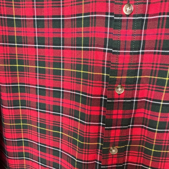 Men's' St. Johns Bay Easy Care Long Sleeve Button Down Shirt, XL - Picture 5 of 7